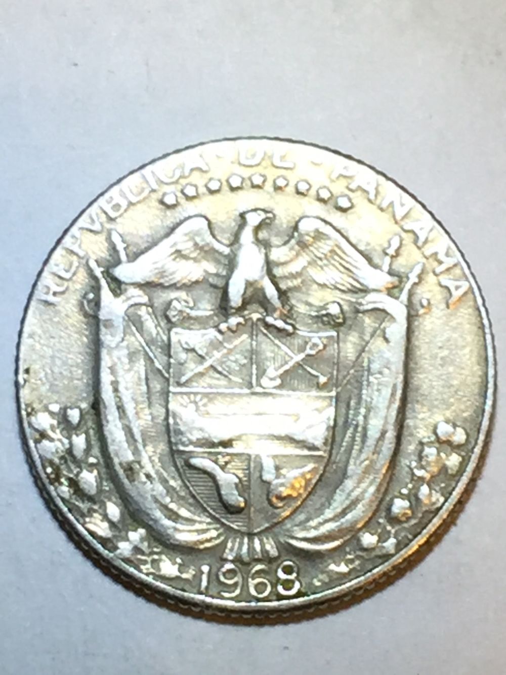 .773-Troy-Oz-Of-Silver-Used-As-A-Dime.-Panamanian-Balboa.