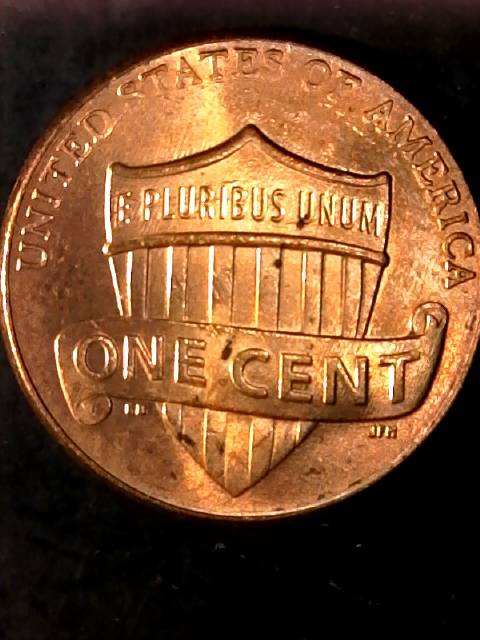 Help!-2nd-2015-Lincoln-Coin-With-A-Similar-Blob-Now-At-The-Eye!!