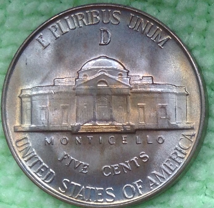 1945-D-Jefferson-Nickel-With-Interesting-Gold-Toned-Steps