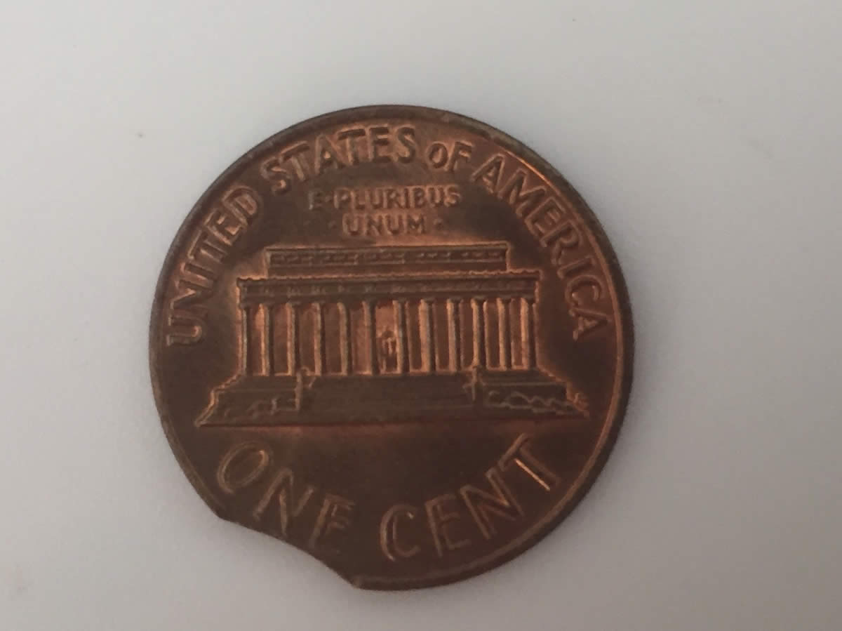 1972-LMC-Clipped-Planchet-DDO-Or-Hub-Doubling?