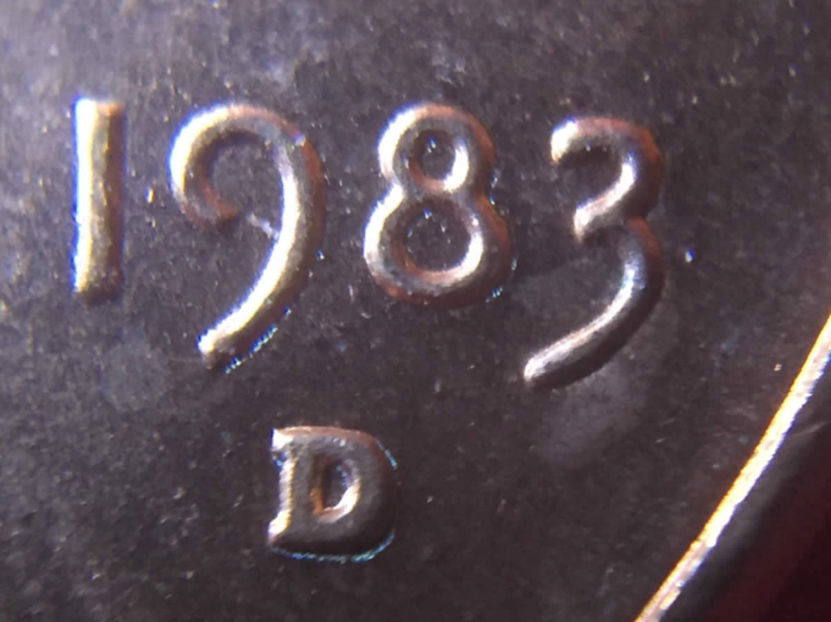 1983-D-Lmc-DDO-Eye?