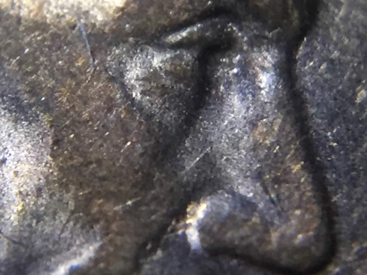 2000-D-Lmc-DDO-Eye?