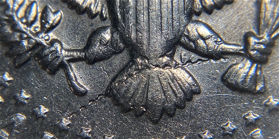 1985-P-Kennedy-Half-Struck-Through-Reeding