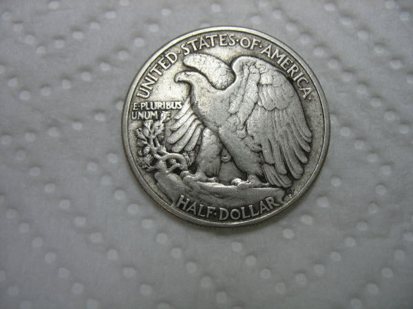 2012-Closing-With-A-Bang...1946-Walking-Liberty-Half-DDR