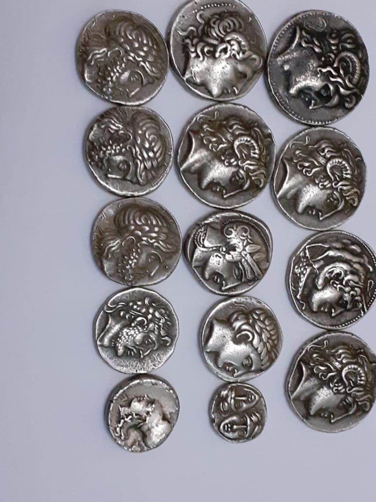 Got-A-Bunch-Of-Old-Roman-Coins-Here