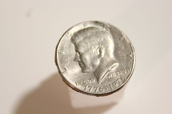 1976-Kennedy-Half-Dollar-Rim-And-Laminating-Errors?