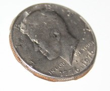 1976-Kennedy-Half-Dollar-Rim-And-Laminating-Errors?