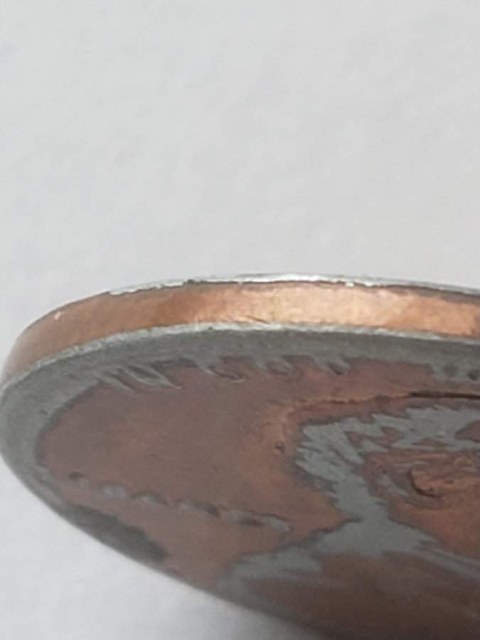 2006-D-LMC-Die-Cap?-Need-Help-Identifying