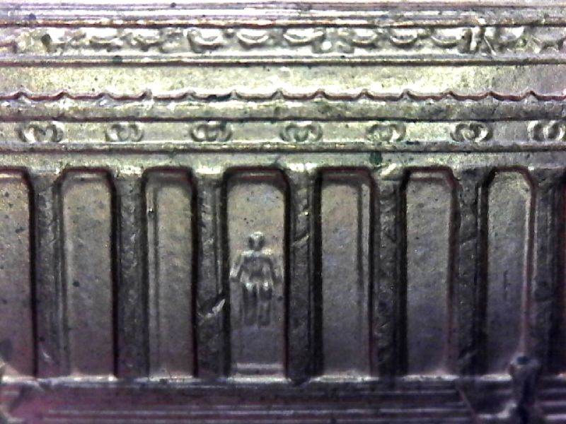 2001/2002-LMC-Reverse-Pillars