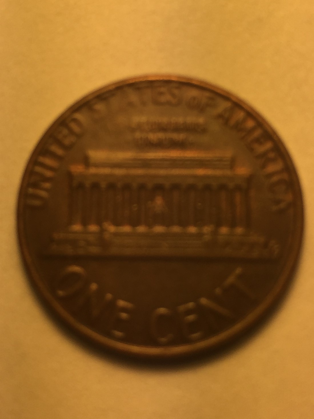 1981-Lincoln-Penny-With-Irregularities---Stripes-And-Circular-Imprents