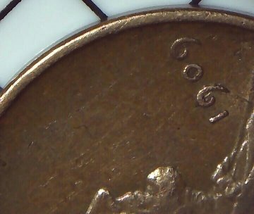 Gonna-Need-Some-Help-With-This-One.-1909-V.d.b-Wheat-Cent-Mint-Mark-Error?