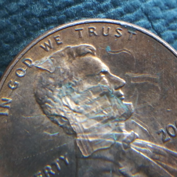 2004-D-Cent-Counterfit-Or-Error?-Part-Of-The-Memorial-Building-Is-On-Abe's-Face