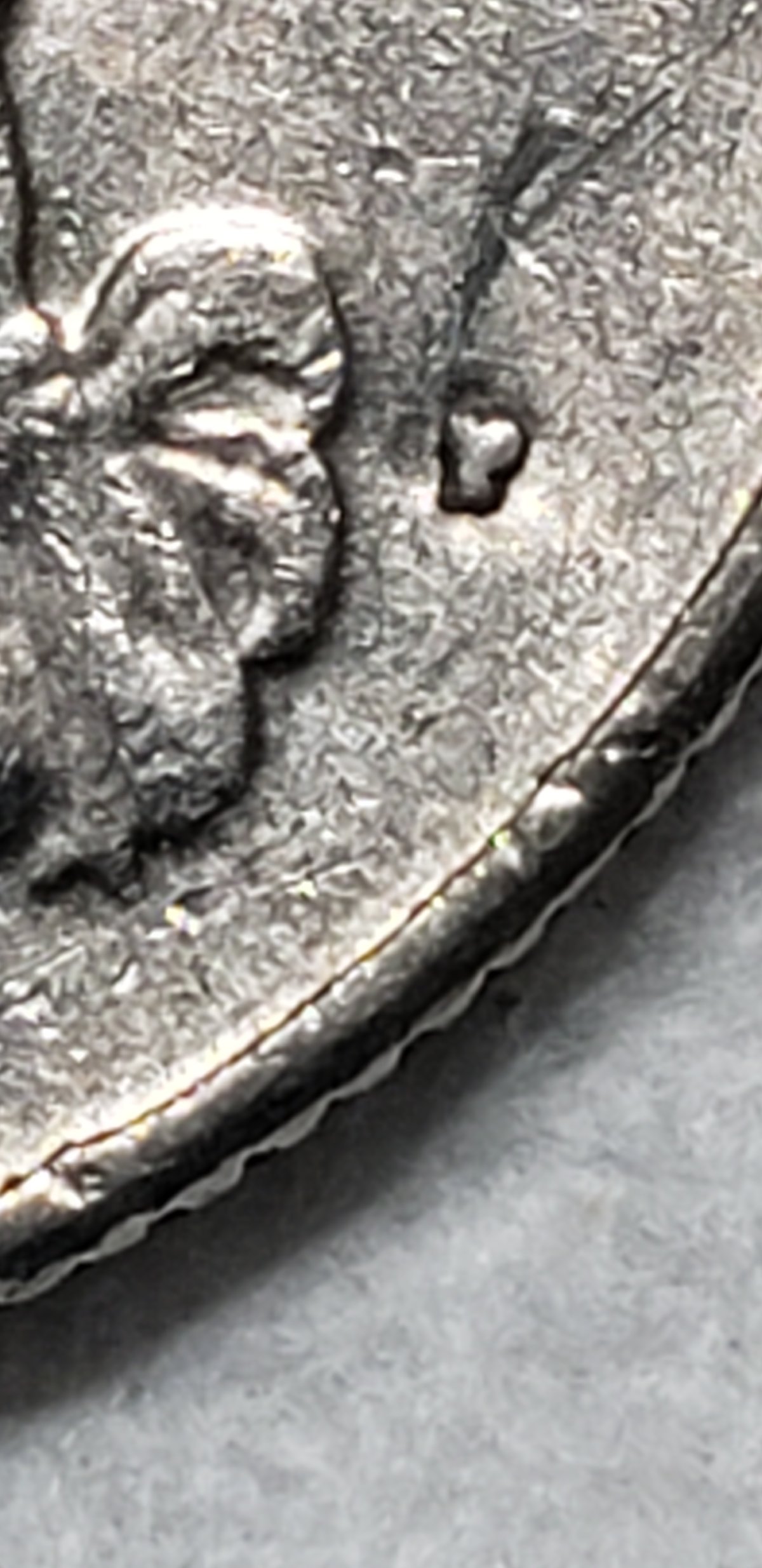 1981--P--Washington-Quarter-Mint-Mark-Error?