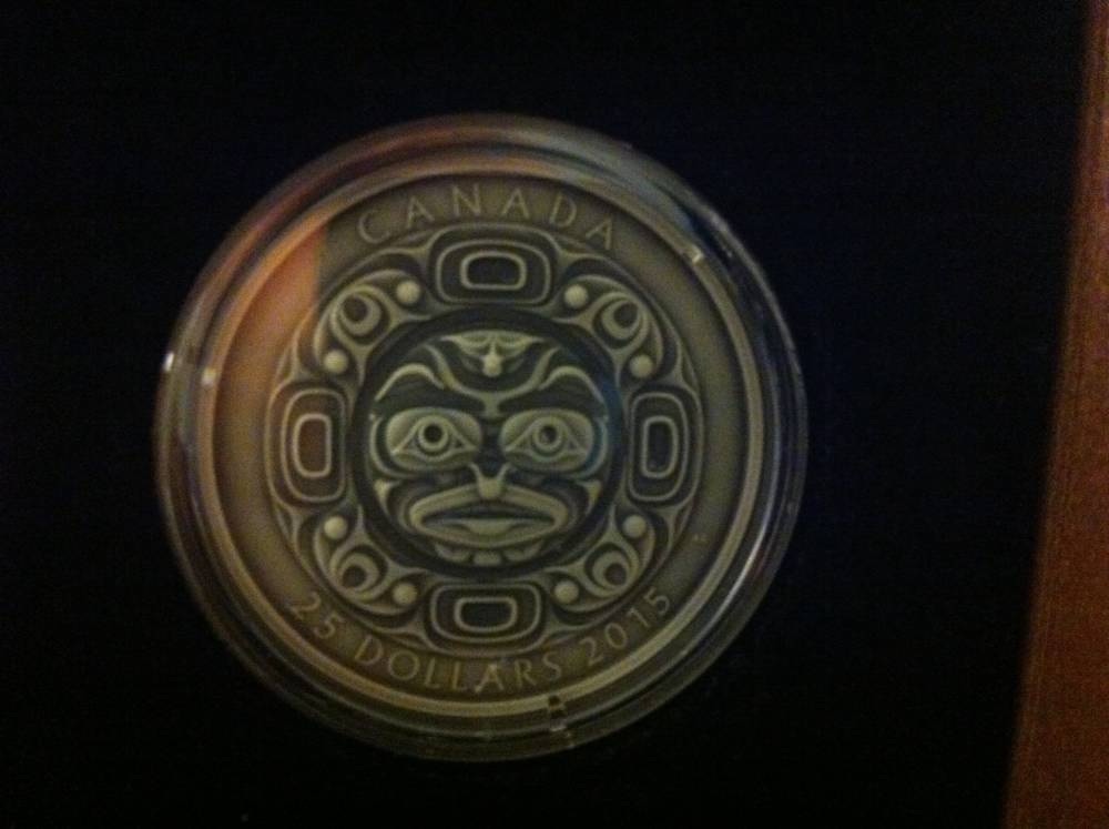 2015-Ultra-High-Relief-3-Coin-Set-Singing-Moon-Mask