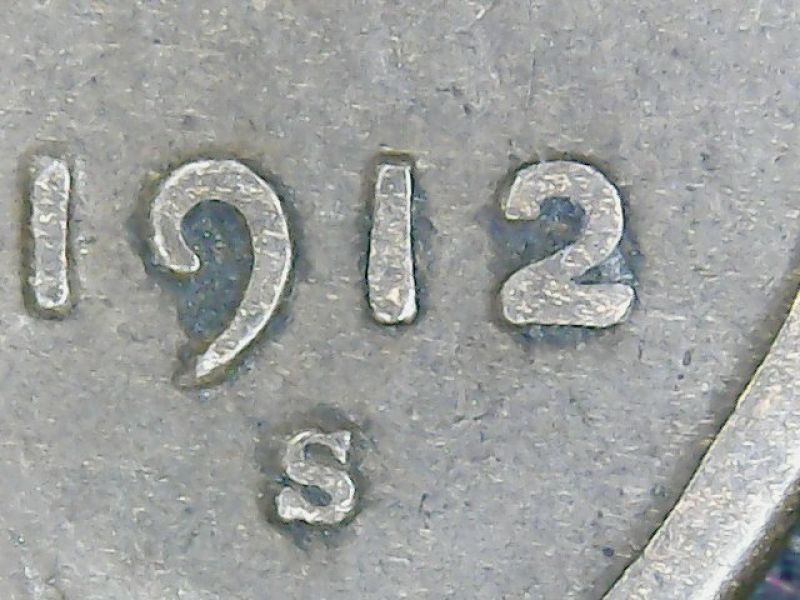 Is-There-A-D-Under-The-2-In-This-Date-LMC?