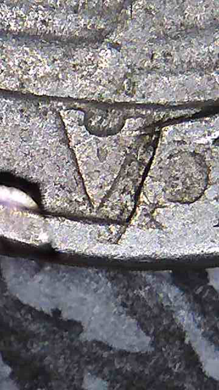 Multiple-Die-Cracks-On-1965-Quarter