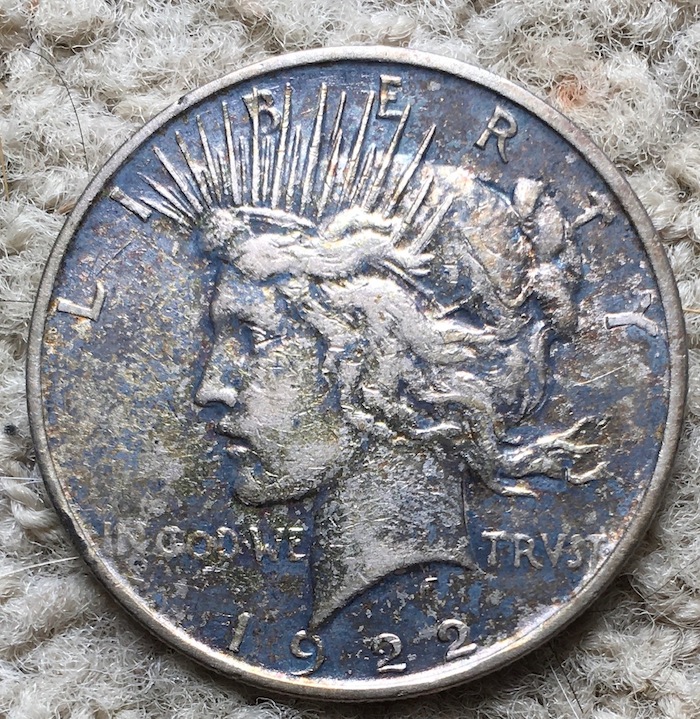 1922-D-Peace-Dollar-With-Rainbow-Colors?