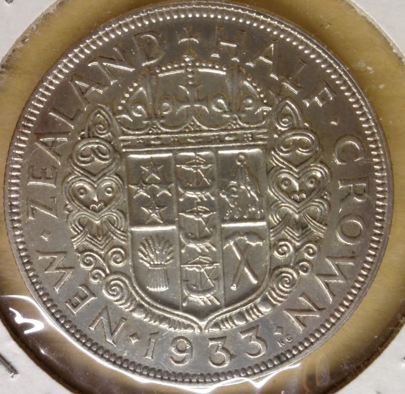 1933-New-Zealand-Half-Crown-For-Grading