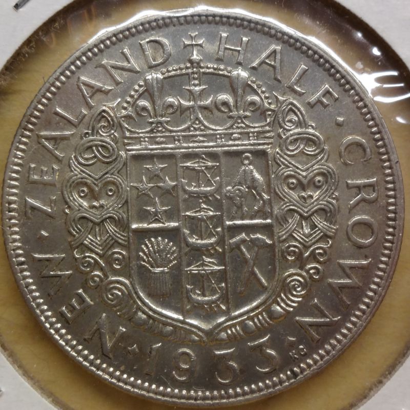 1933-New-Zealand-Half-Crown-For-Grading