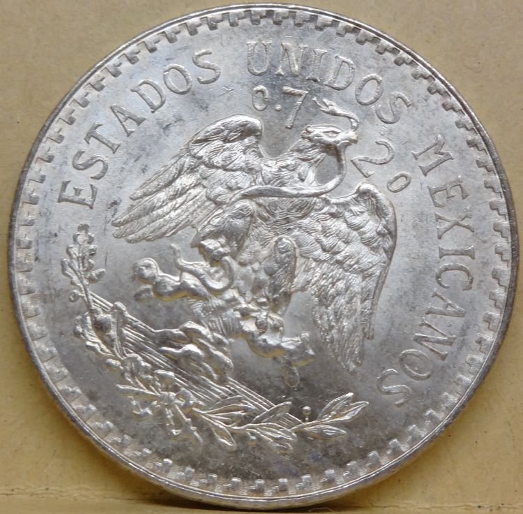 1933-Mexico-Un-Peso-For-Grading