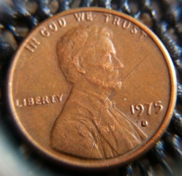 1975-1-Cent-Thread-In-Punch?