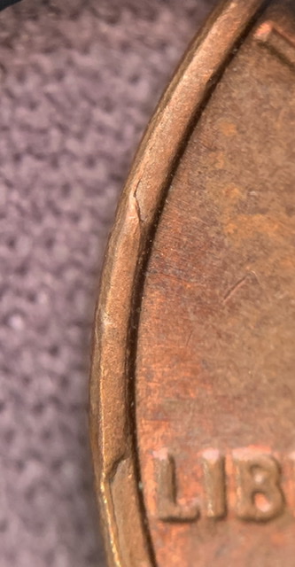 1975-LMC-Obverse-Rim-Cud