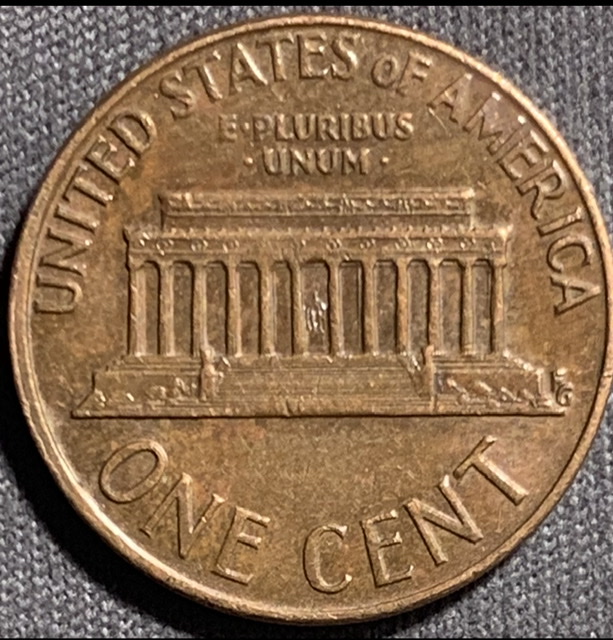 1973-D&s-LMC-Statue-Problem