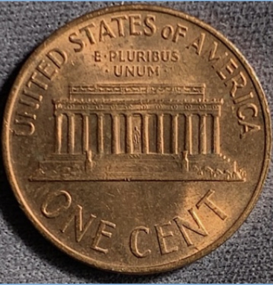 1967-Lincoln-Memorial-Cent.-Rim-Cud