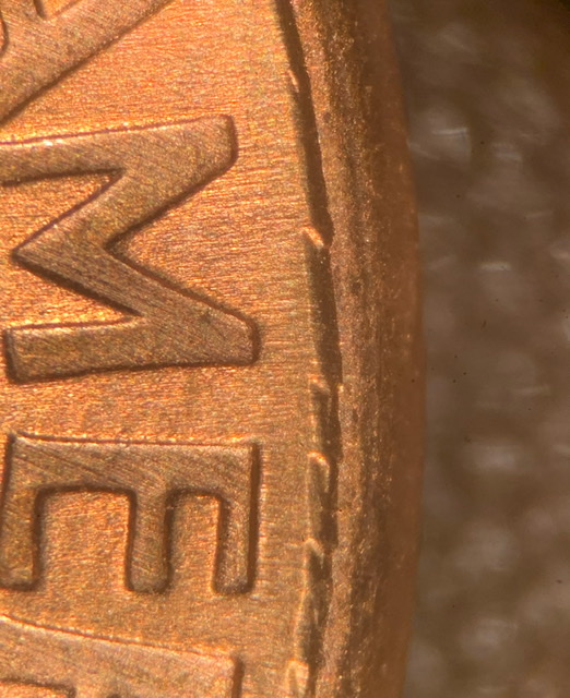2000-D-Lincoln-Memorial-Cent.-UFO