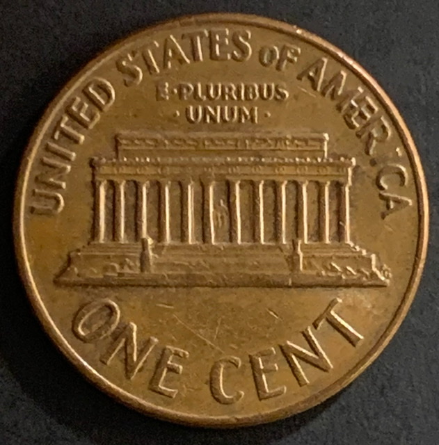 1970-D-Lincoln-Memorial-Cent.-Bay-6-UFO