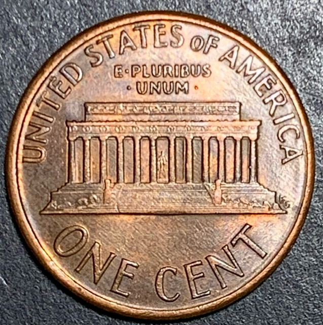 1987-D-LMC-Ufos-Columns-1-7