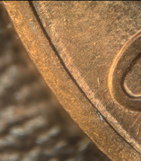 1992-D-Lincoln-Memorial-UFO