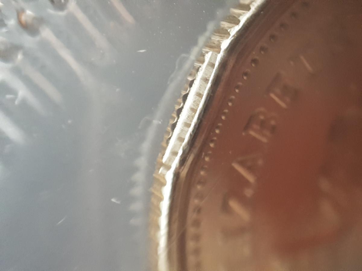 2018-25-Cents-With-A-Possible-Packing-Damage?
