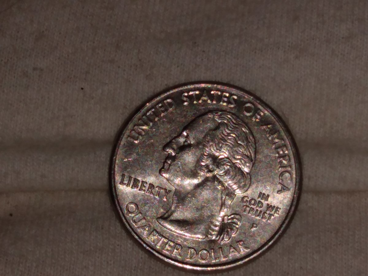 Hello-Need-Some-Help-Identifying-If-This-Is-An-Error-Coin-Or-Not----2001-Rhode-Island-State-Quarter