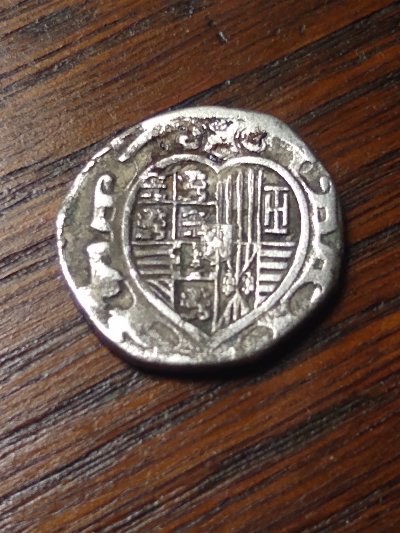 Need-Help-Identifying-And-Advice-On-How-To-Clean-This-Coin.