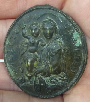 Carmelo-Dilecto-Medal-Likely-18th-Century-Carmelite-Order-Medallion