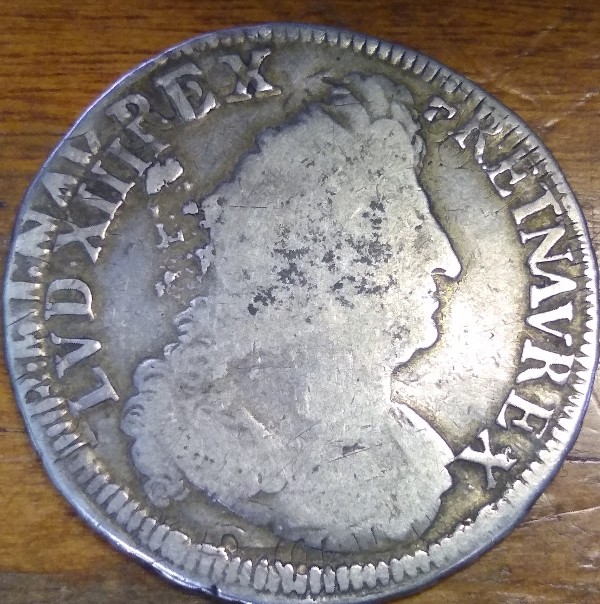 1693-Louis-XIIii-Iv-Ecu.-Bad-Strike?-Fake?