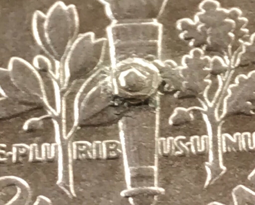 I-Have-A-2000-D-Dime-And-I'm-Trying-To-Figure-Out-If-It-An-Error