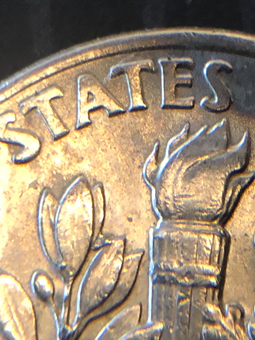 2004-P-Dime...-Reverse-Die-Blots,-Extra-Leaf?