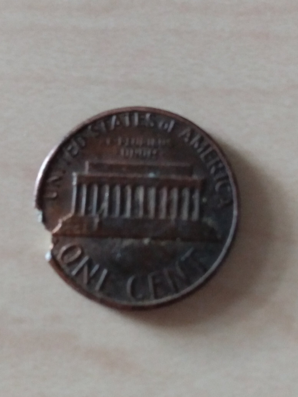 1983-Lincoln-Penny-Clip-Error?