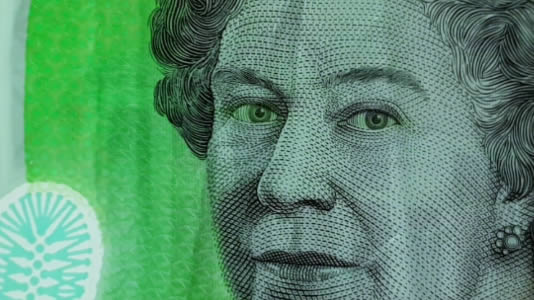 New-Generation-$5-Note-Error?-The-Pink-Eyed-Queen!--Real-Or-Fake?
