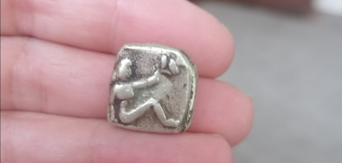 Square-Silver-Coin-/-Token-Thing