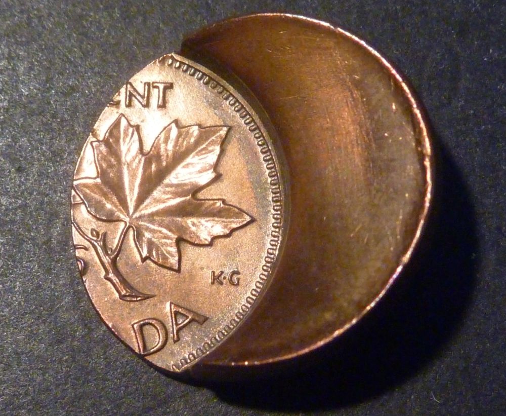 Spectacular-1946-1c-Off-Centre-Strike