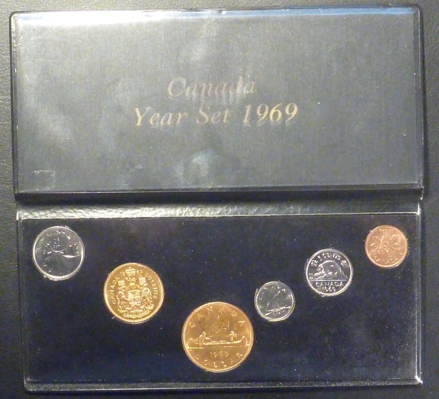 1969-Gift-Set-From-A-Bank?-Trying-To-Figure-This-One-Out...