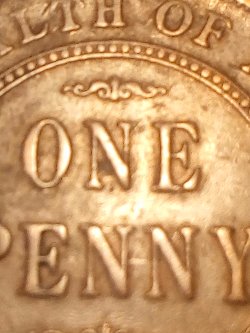 1920's-Australian-Penny.-I-Have-7-That-Appear-To-Have-No-Dots.