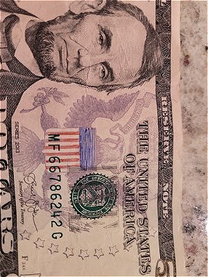2013-5-Dollar-Fake-Or-Error