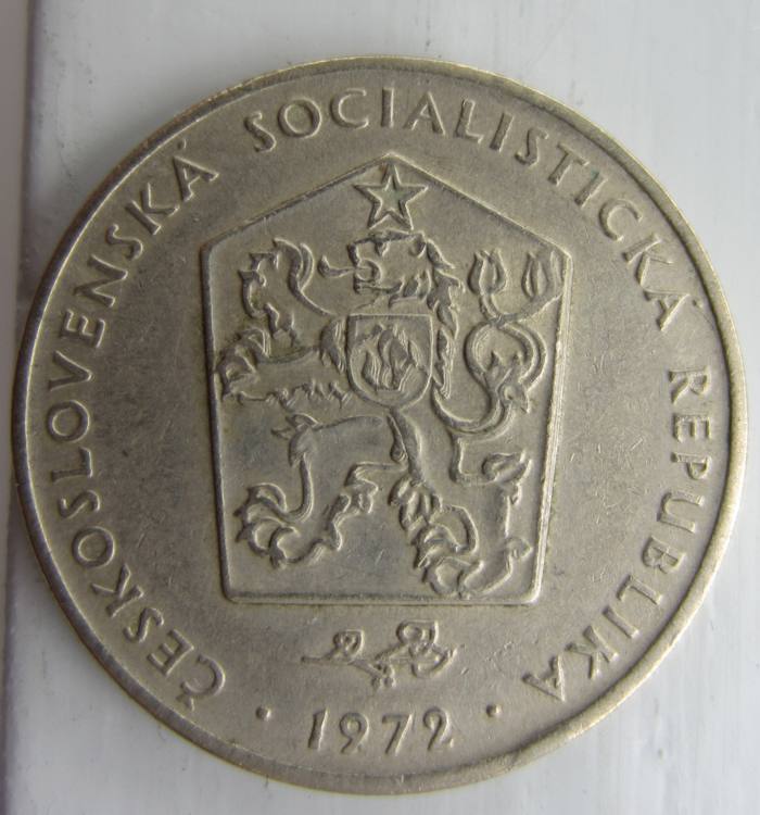 Tripled-Machine-Doubling?-Czechoslovakia-2-Korun-1972