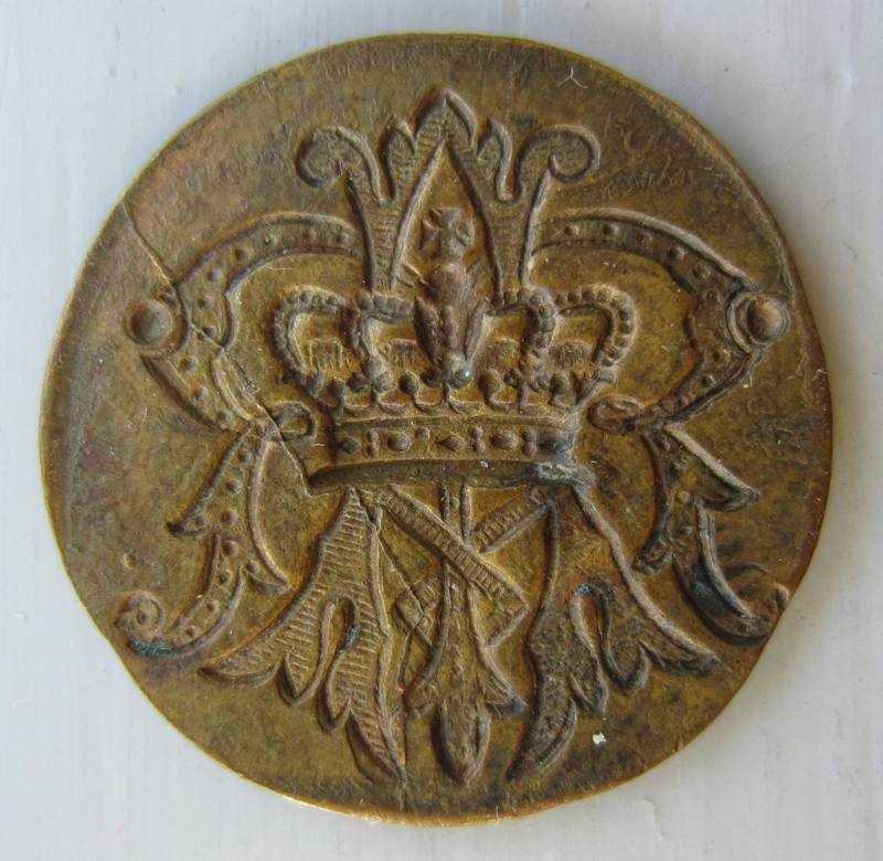 Unknown,-Royal-European?-Crown-With-Monogram-Token?