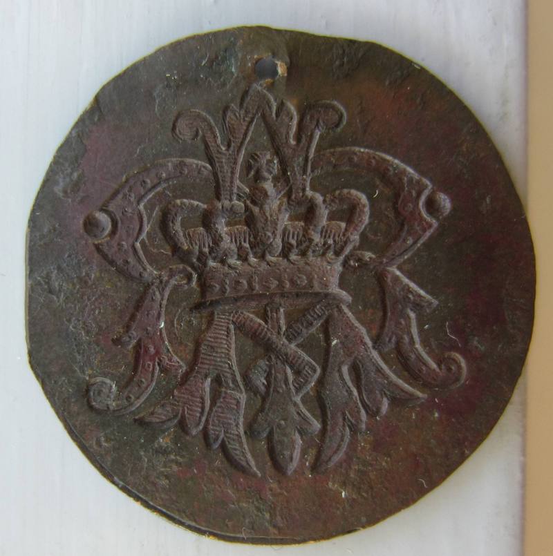 Unknown,-Royal-European?-Crown-With-Monogram-Token?