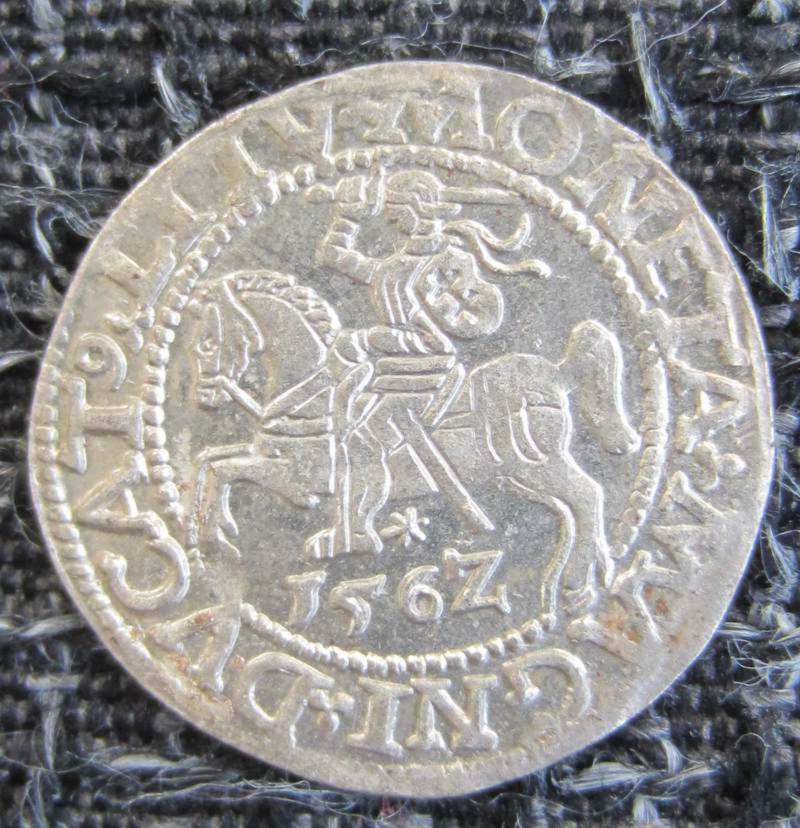 Walking-Back-In-Time-From-1600-To-Antiquity-By-Decades.-Looking-For-440s